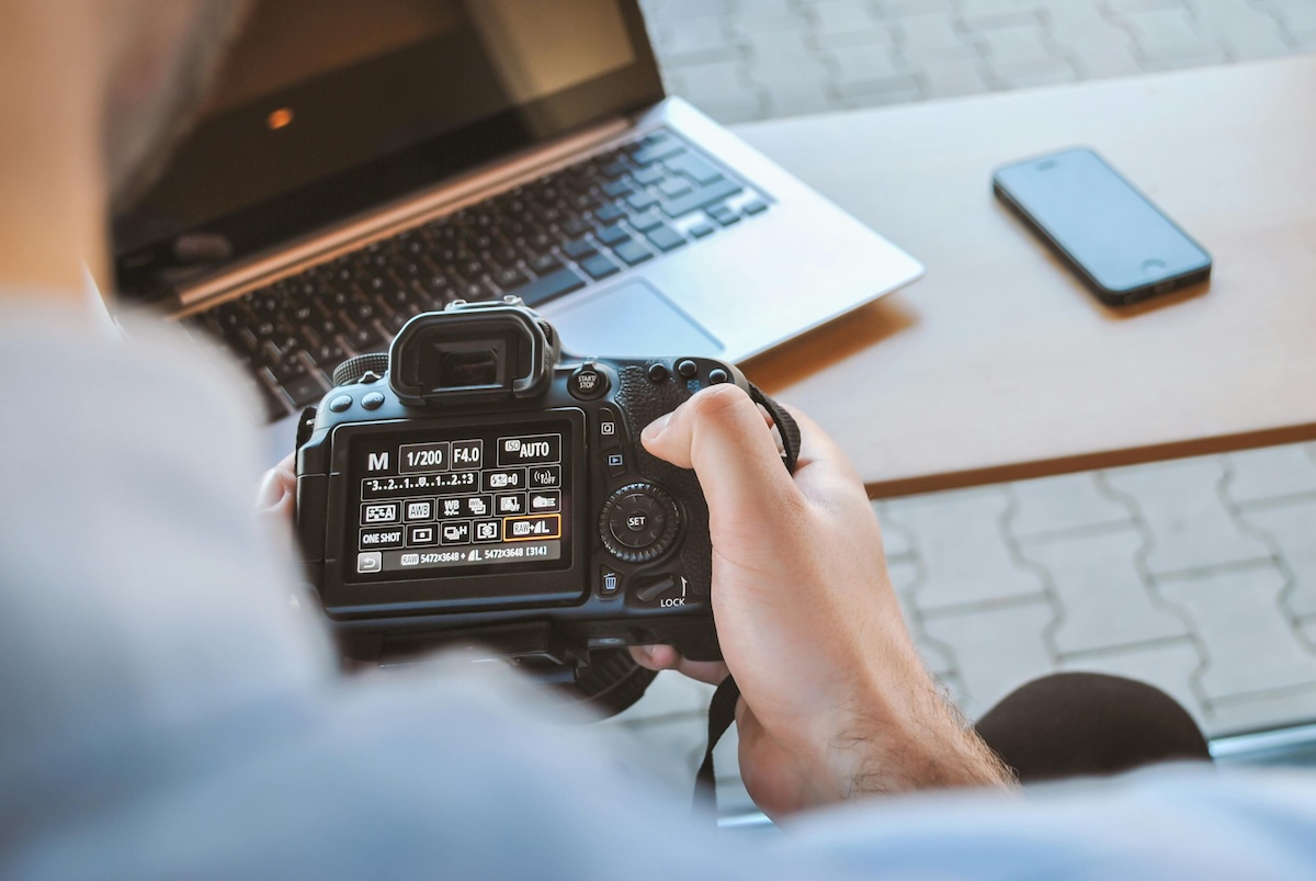 RAW ve JPEG Arasındaki Farklar: Hangi Format Ne Zaman Kullanılmalı?